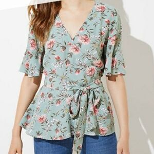 LOFT Womens Wrap Blouse Sage Green Floral Surplice Neck XS Petite